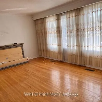 10,&nbsp;Shenley, Ionview, Toronto