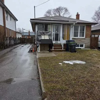 478,&nbsp;Brimley, Kennedy Park, Toronto
