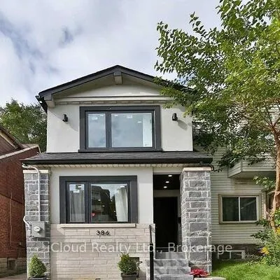 386,&nbsp;Coxwell, Greenwood-Coxwell, Toronto