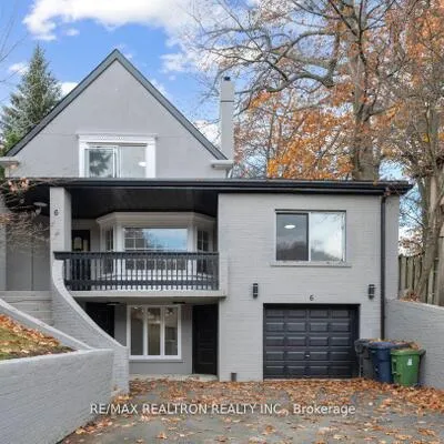 6,&nbsp;Woodvale, East York, Toronto