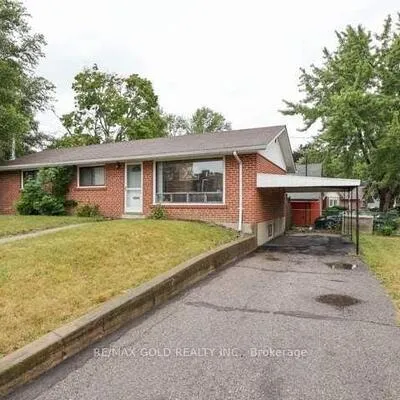 2,&nbsp;Orton Park, Woburn, Toronto
