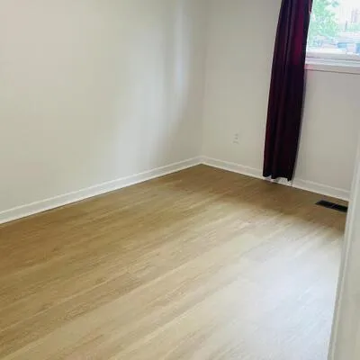 56,&nbsp;Jeavons, Clairlea-Birchmount, Toronto