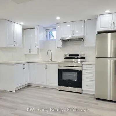 6,&nbsp;Gardens, O'Connor-Parkview, Toronto