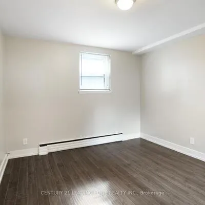 15,&nbsp;Virginia, Danforth Village-East York, Toronto