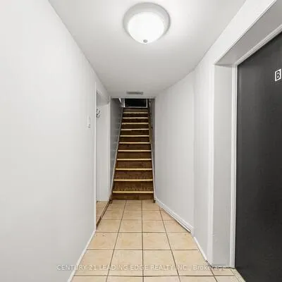 620,&nbsp;Birchmount, Clairlea-Birchmount, Toronto