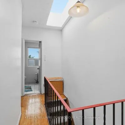 15,&nbsp;Myrtle, South Riverdale, Toronto