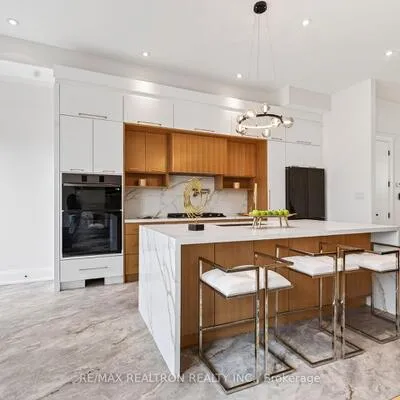 792,&nbsp;Midland, Kennedy Park, Toronto