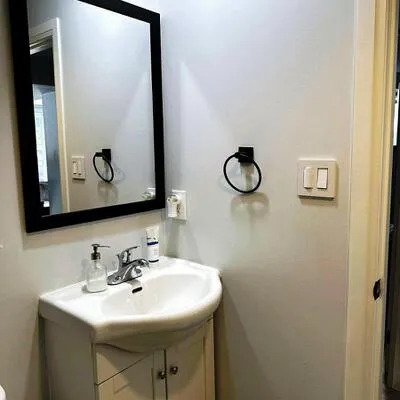41,&nbsp;Greybeaver, Rouge E10, Toronto
