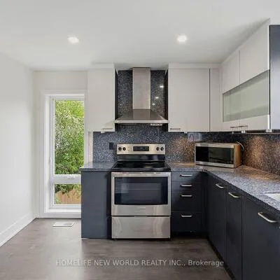 1842,&nbsp;Dundas, Greenwood-Coxwell, Toronto