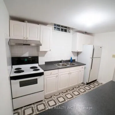 20,&nbsp;Gaslight, Highland Creek, Toronto