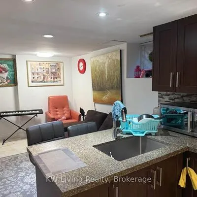 1097,&nbsp;Warden, Wexford-Maryvale, Toronto