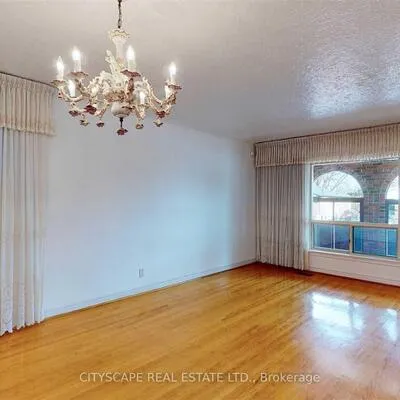 14,&nbsp;Beacon, Dorset Park, Toronto