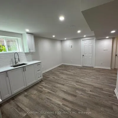 11,&nbsp;White Abbey, Wexford-Maryvale, Toronto