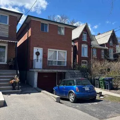 82,&nbsp;Main, East End-Danforth, Toronto