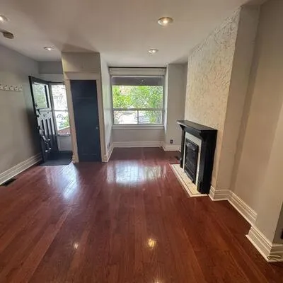 920,&nbsp;Woodbine, Woodbine Corridor, Toronto