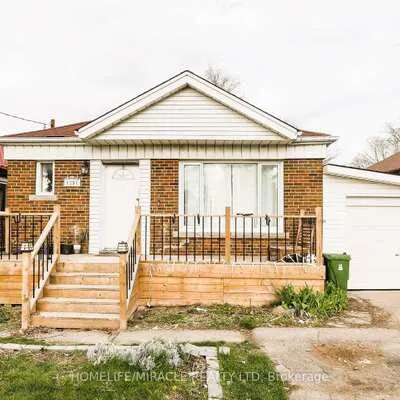 1251,&nbsp;Warden, Wexford-Maryvale, Toronto