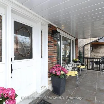 34,&nbsp;Mystic, Oakridge, Toronto