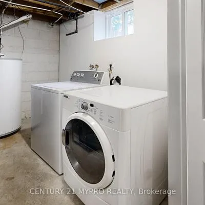 56,&nbsp;Bailey, Woburn, Toronto