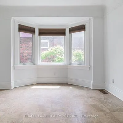 12,&nbsp;Sibley, East End-Danforth, Toronto