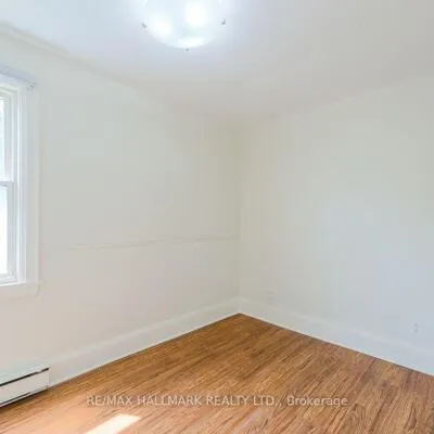 2159,&nbsp;Gerrard, East End-Danforth, Toronto