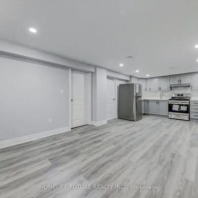 60,&nbsp;Edenmills, Morningside, Toronto