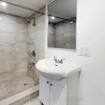 47,&nbsp;Amsterdam, O'Connor-Parkview, Toronto