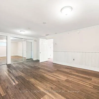 3,&nbsp;Timgren, Wexford-Maryvale, Toronto