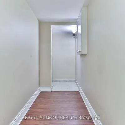 143,&nbsp;Gamble, East York, Toronto