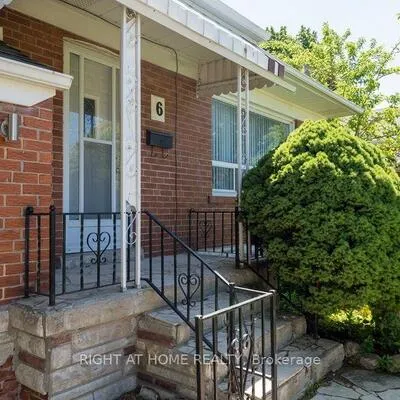 6,&nbsp;Bellvare, Wexford-Maryvale, Toronto