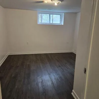 61,&nbsp;Lewiston, Dorset Park, Toronto