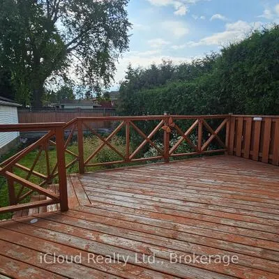 32,&nbsp;Frey, Wexford-Maryvale, Toronto