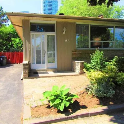 28,&nbsp;Aspendale, Bendale, Toronto