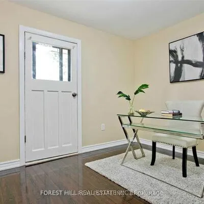 25,&nbsp;Joanna, Wexford-Maryvale, Toronto