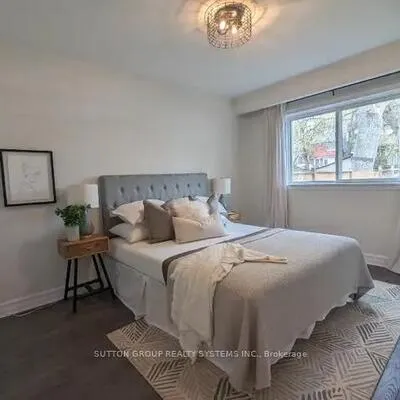 465,&nbsp;Ashdale, Greenwood-Coxwell, Toronto
