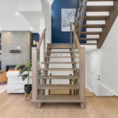 46,&nbsp;Sunnypoint, Cliffcrest, Toronto