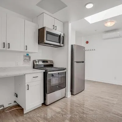 2820,&nbsp;Danforth, East End-Danforth, Toronto