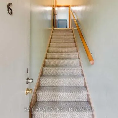 58,&nbsp;Leyton, Oakridge, Toronto