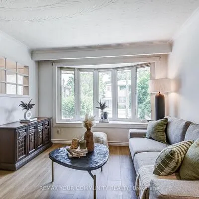 53,&nbsp;Glory, West Hill, Toronto