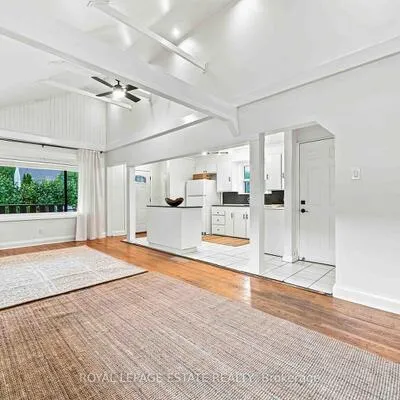 17,&nbsp;Arden, Clairlea-Birchmount, Toronto