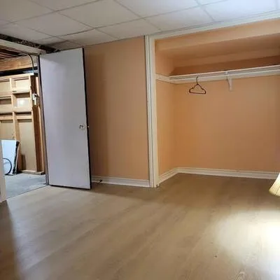 182,&nbsp;Phyllis, Cliffcrest, Toronto