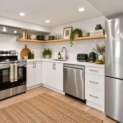 32,&nbsp;Denvale, O'Connor-Parkview, Toronto