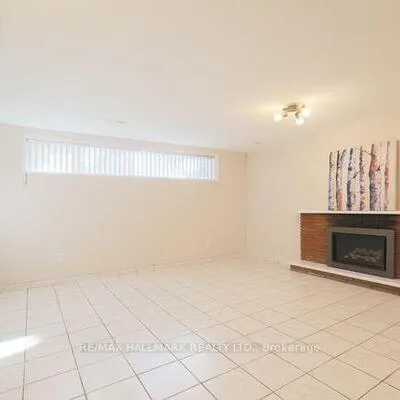 45,&nbsp;Landfair, Woburn, Toronto