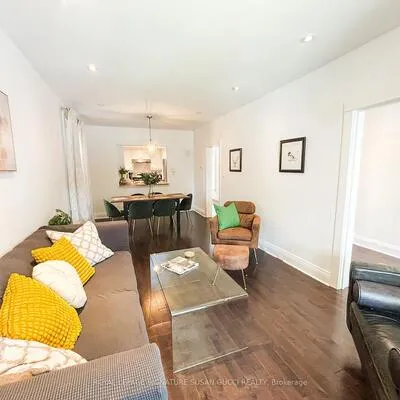 231,&nbsp;Chisholm, Woodbine-Lumsden, Toronto