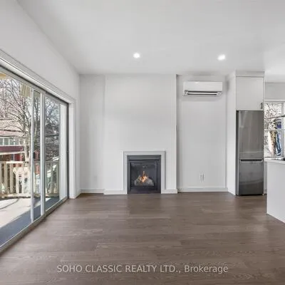 23,&nbsp;Fernwood Park, The Beaches, Toronto