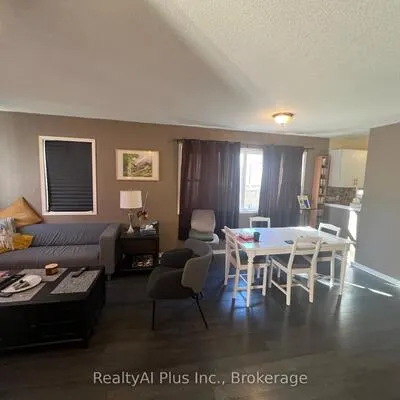 108,&nbsp;Kildonan, Birchcliffe-Cliffside, Toronto