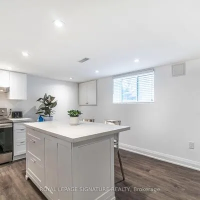 46,&nbsp;Karnwood, Clairlea-Birchmount, Toronto