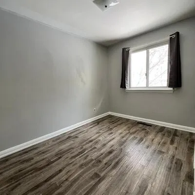 21,&nbsp;Mackinac, Bendale, Toronto