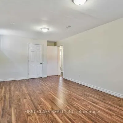 24,&nbsp;Fintona, Guildwood, Toronto