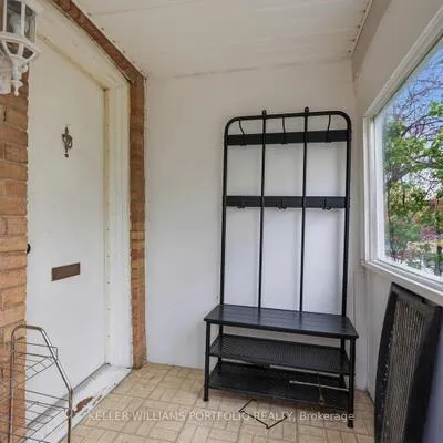 15,&nbsp;Myrtle, South Riverdale, Toronto