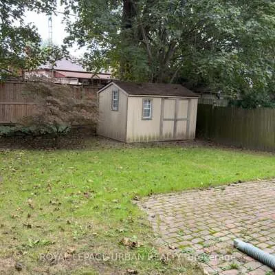 33,&nbsp;Amsterdam, O'Connor-Parkview, Toronto